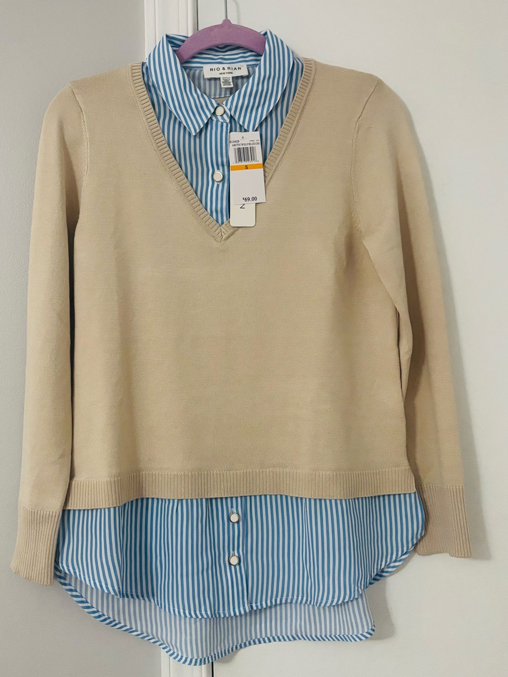 Rio & Ryan Beige V-Neck Layered Sweater with Blue Stripe Shirt Hem